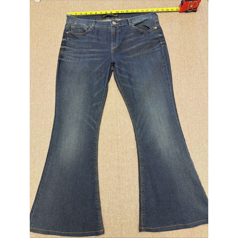 Express Mid Ride Flare Jeans Women’s 12 34x29 BELL BOTTOMS Perfect Condition!